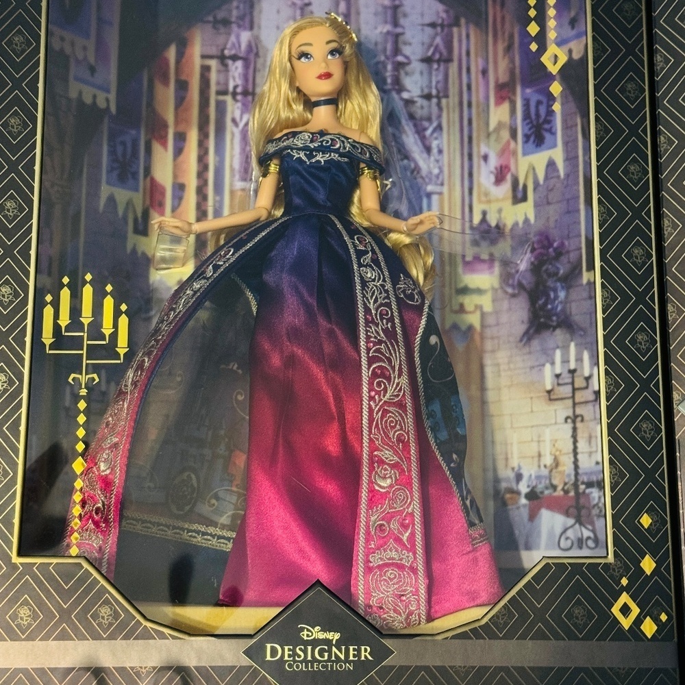 Disney - 2021 Designer Collection Aurora, Limited Edition Doll, NRFB